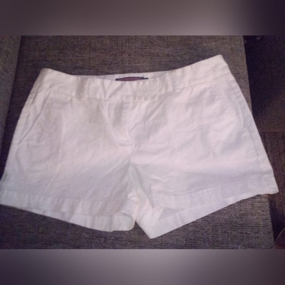 Shorts - Picture 2 of 5